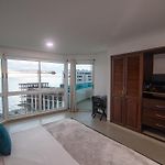 2B/2B Gorgeous Sunsets-Ocean View -Pool