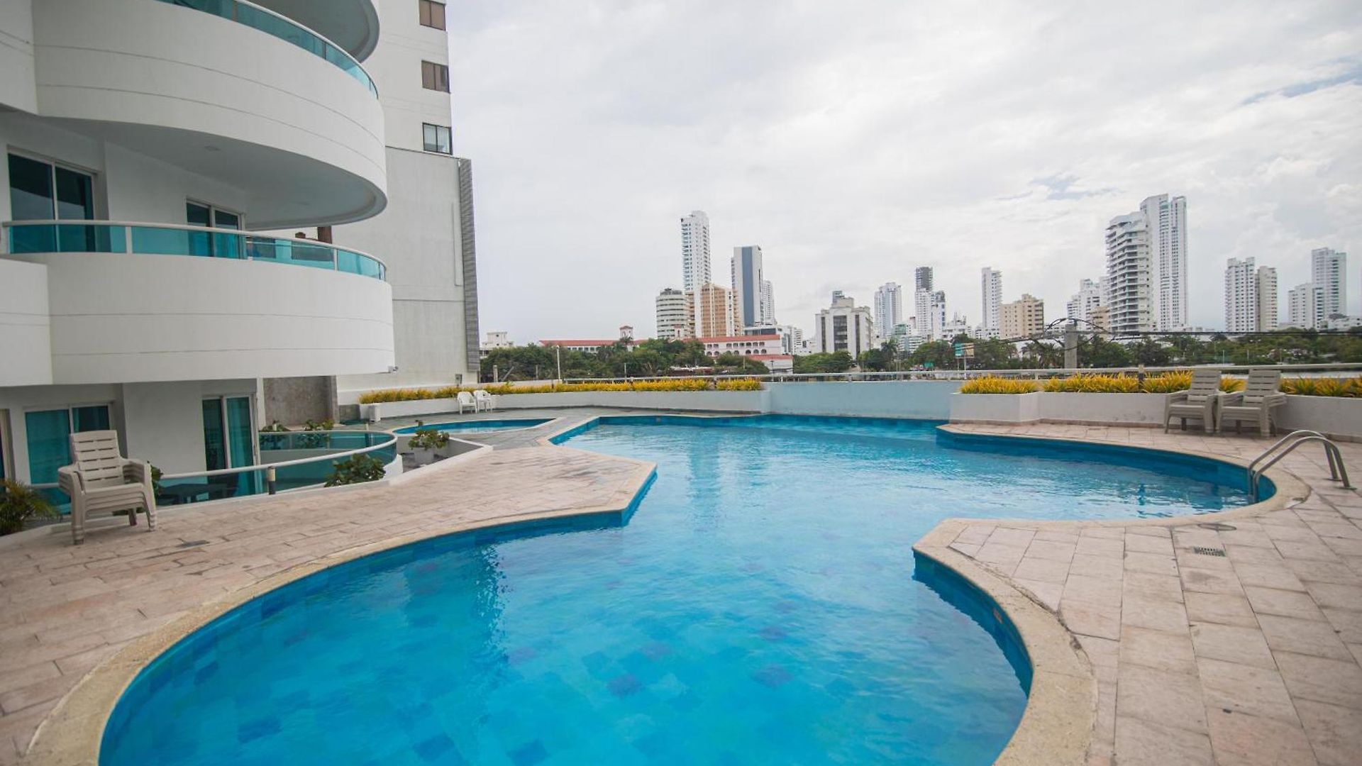 2b/2b Gorgeous Sunsets-ocean View -pool Apartamento *
