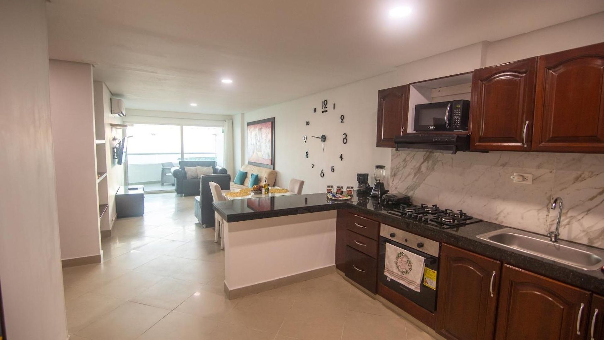 2b/2b Gorgeous Sunsets-ocean View -pool Cartagena