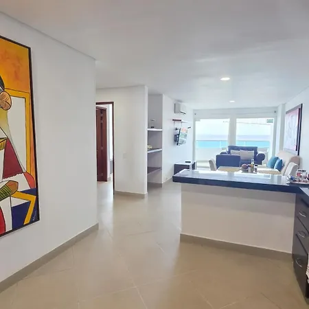 2b/2b Gorgeous Sunsets-ocean View -pool Apartamento Cartagena